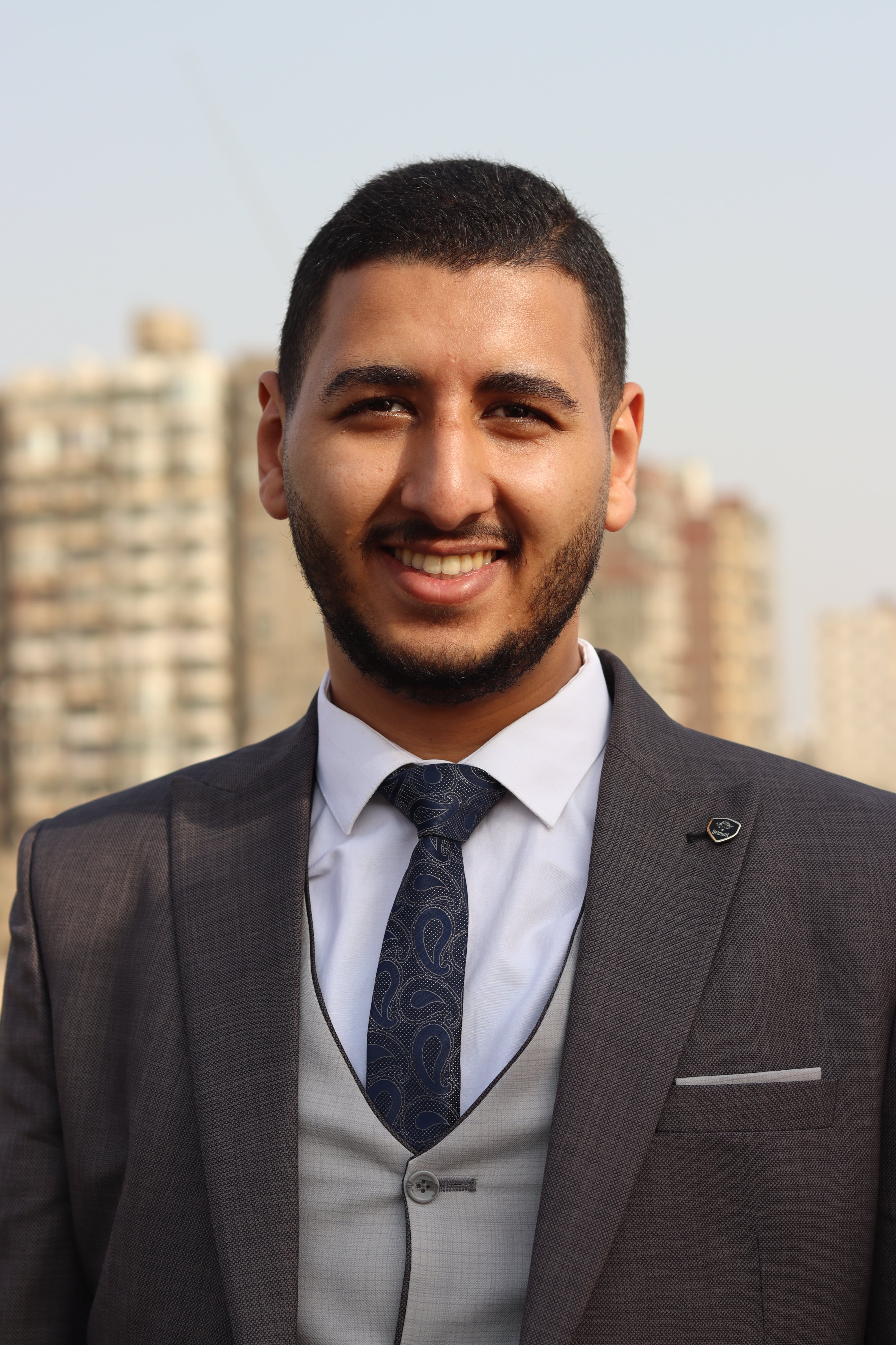 أسامة حسن